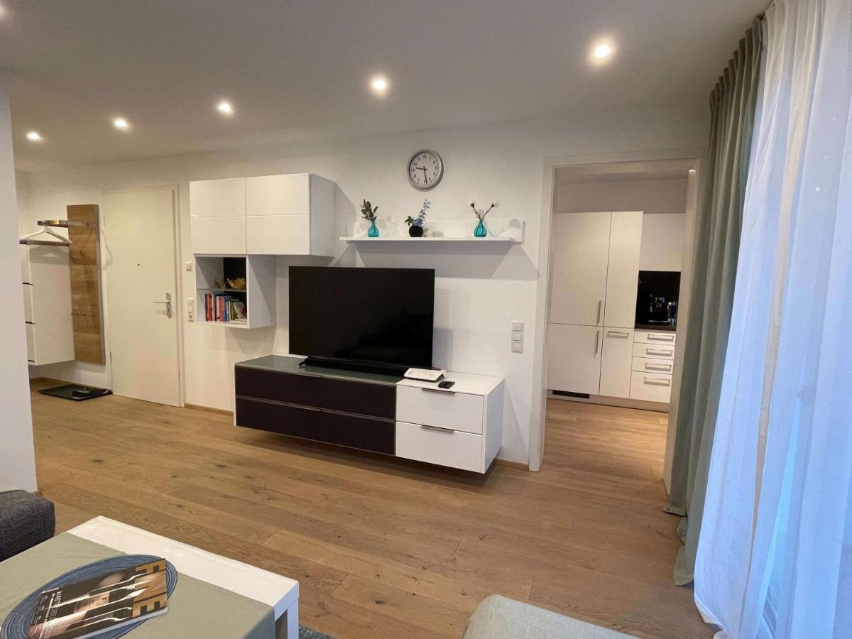 Ferienwohnung Outletcity Метцинген Екстер'єр фото