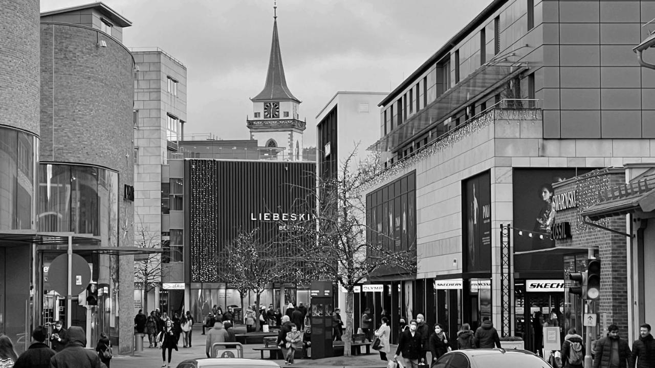 Ferienwohnung Outletcity Метцинген Екстер'єр фото